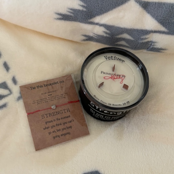 STRENGTH Lot x 2: Matte Black Glass Candle Primitives by Kathy Red Wish Bracelet - Picture 16 of 16